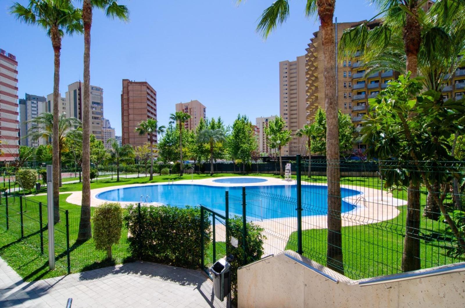 Torre D'Oboe Apartments Benidorm Esterno foto